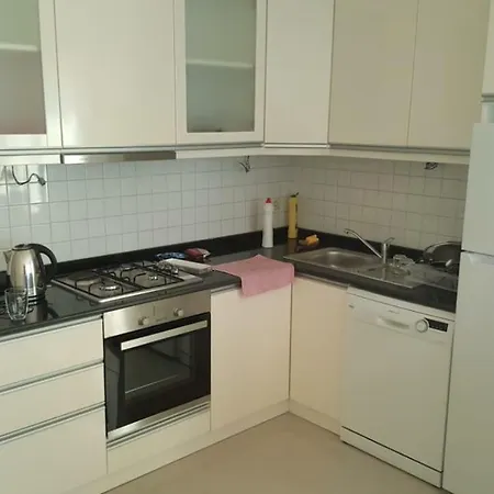 Mirabel A Apartment *